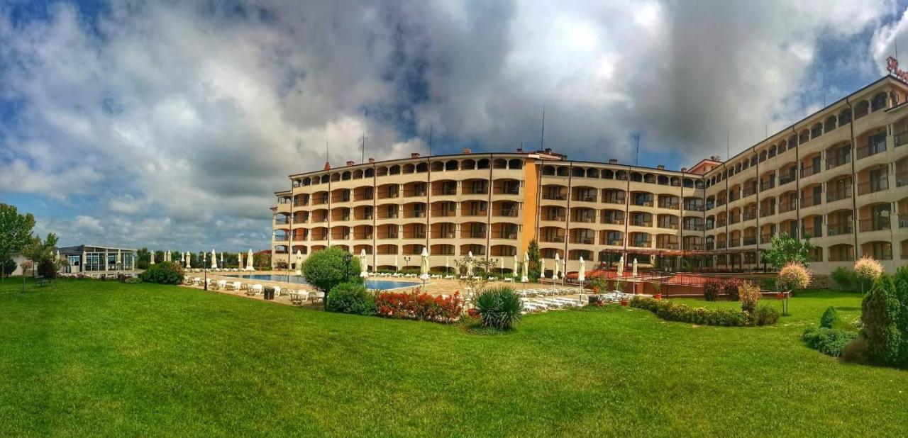 Aparthotel Regina Mare 사레보 외부 사진