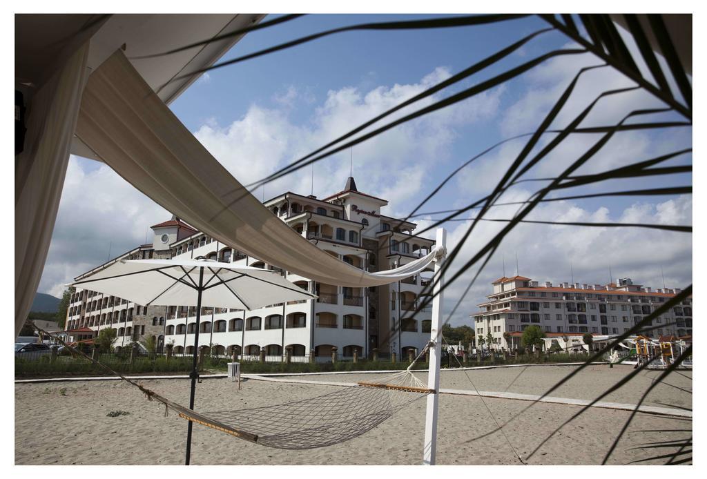 Aparthotel Regina Mare 사레보 외부 사진