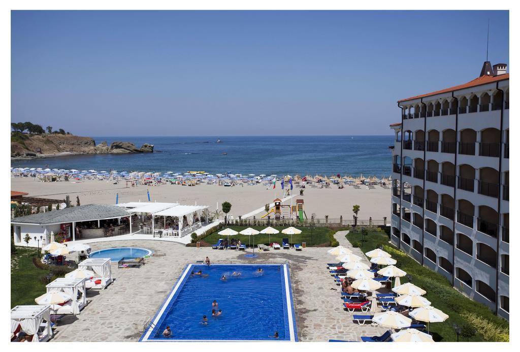 Aparthotel Regina Mare 사레보 외부 사진
