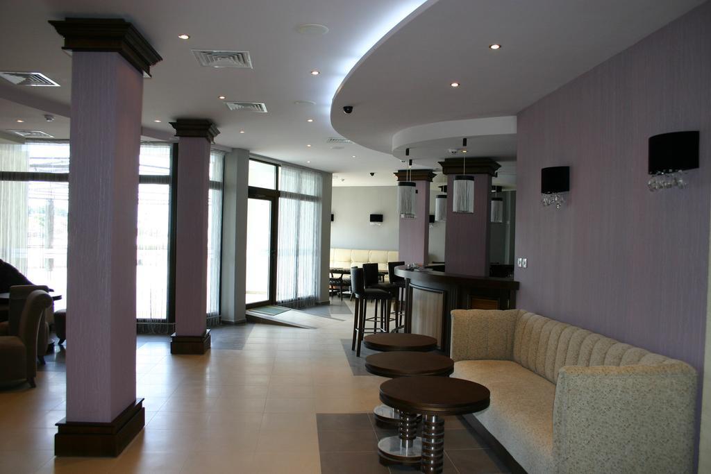 Aparthotel Regina Mare 사레보 외부 사진