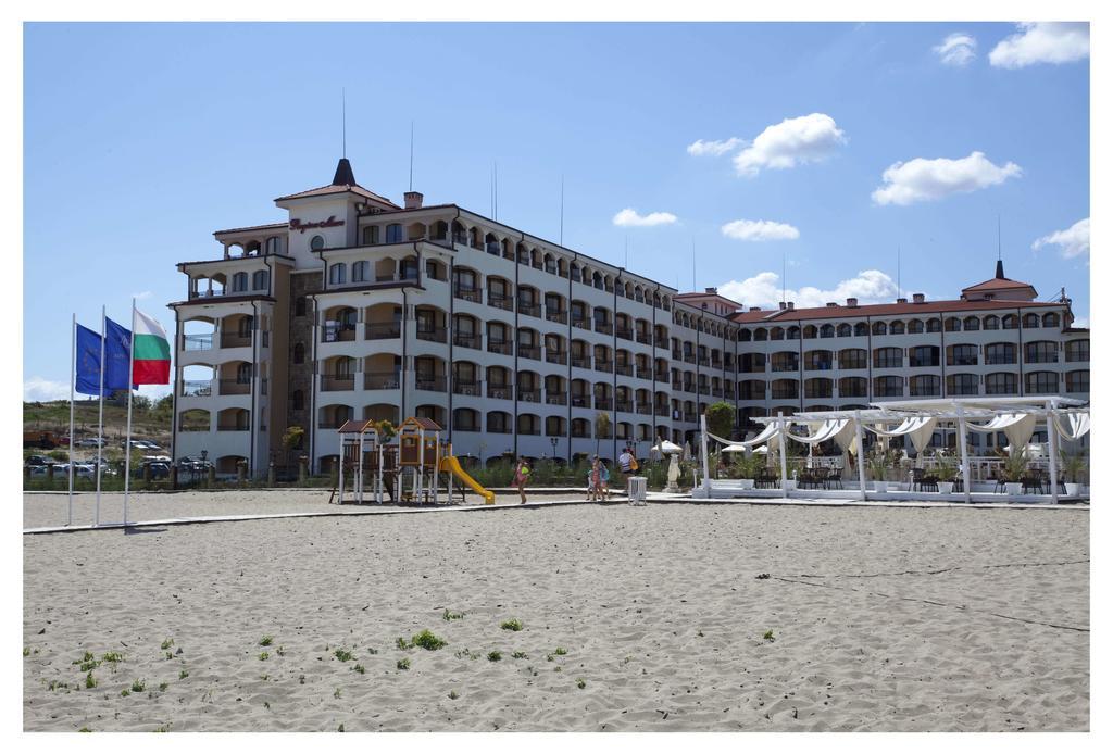 Aparthotel Regina Mare 사레보 외부 사진