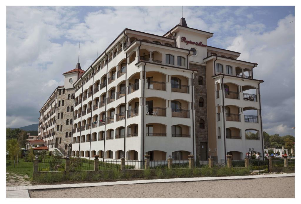 Aparthotel Regina Mare 사레보 외부 사진